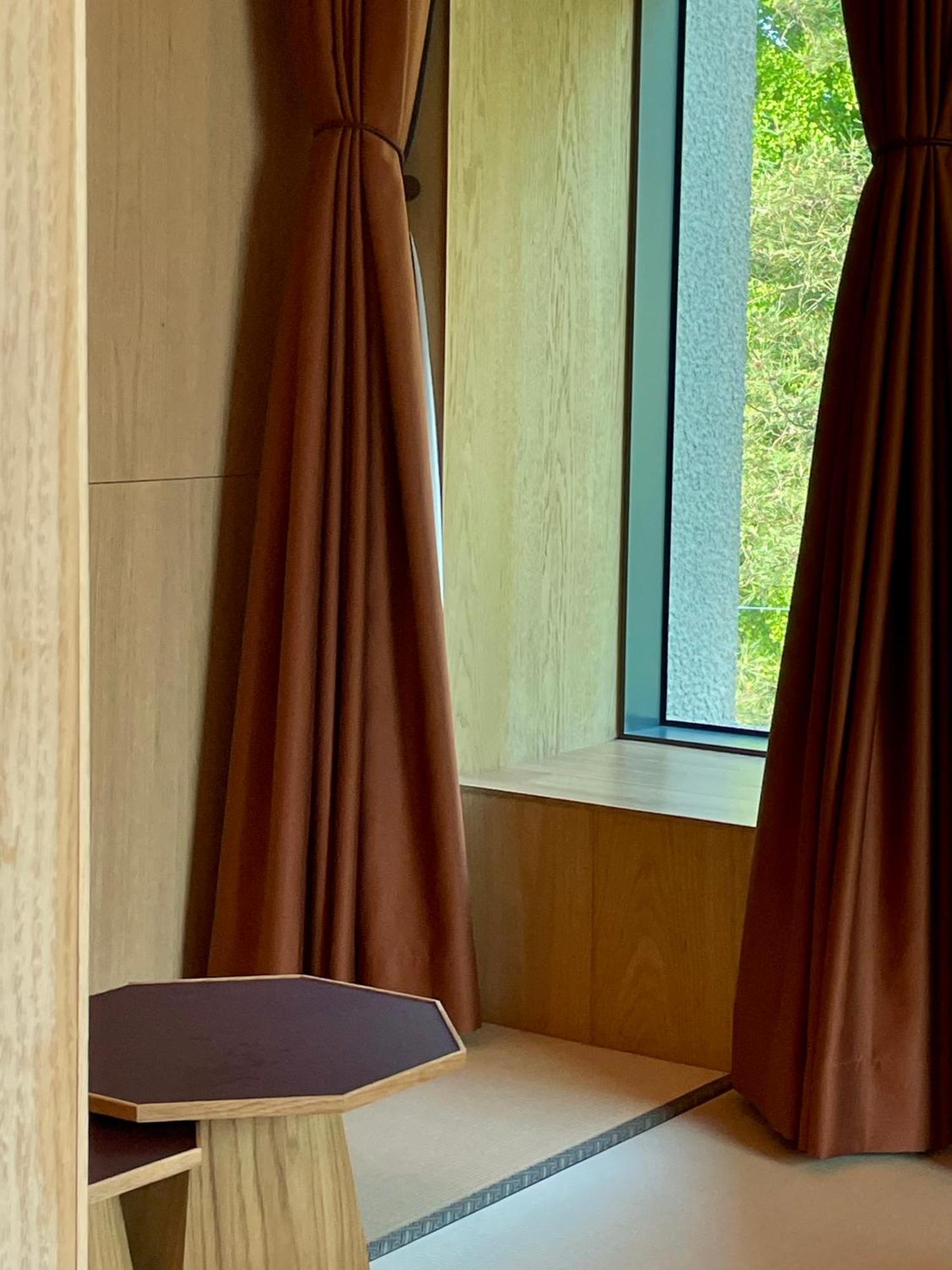Pbr7 Hotel Unusual Stay Gyeongju Buitenkant foto