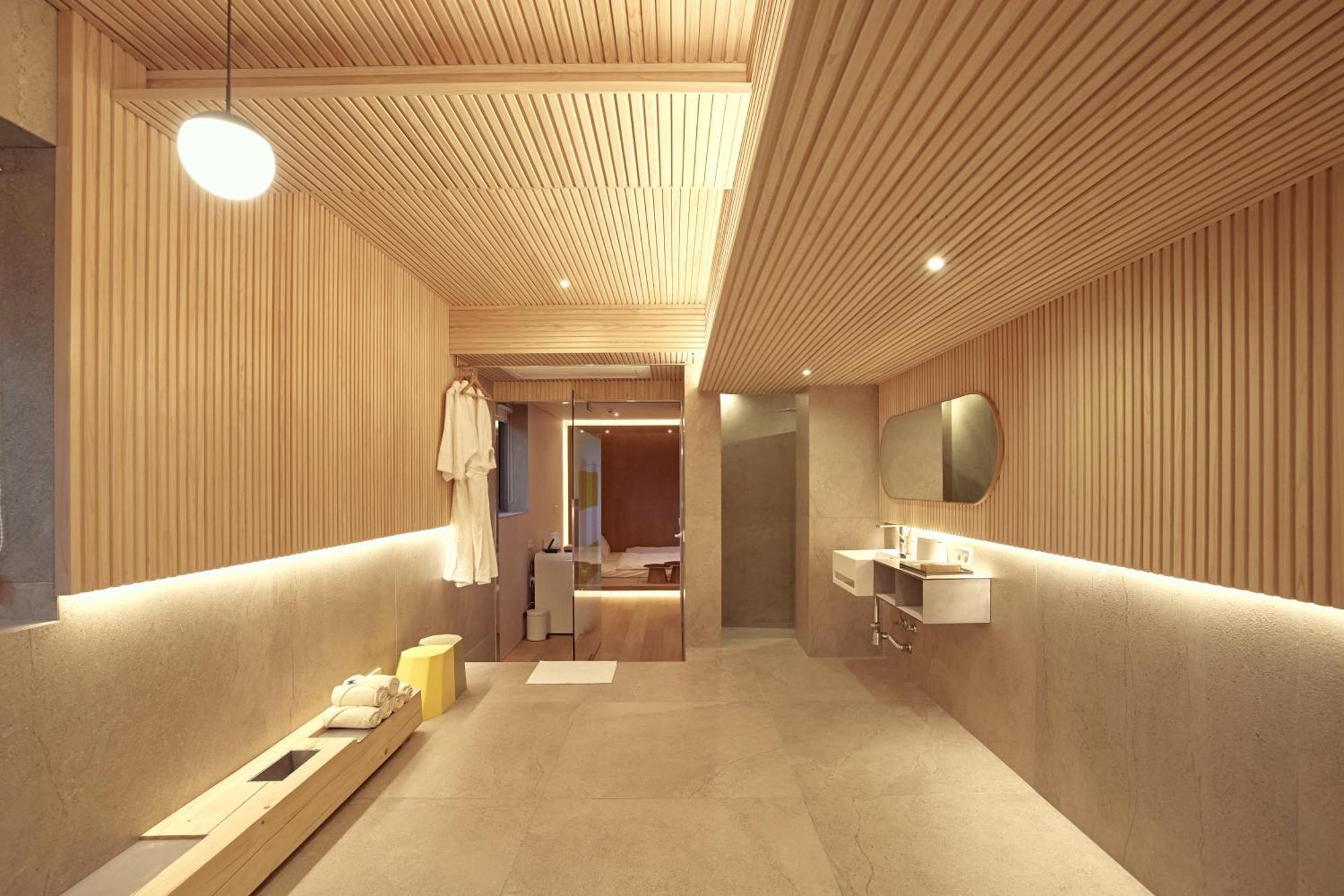 Pbr7 Hotel Unusual Stay Gyeongju Buitenkant foto