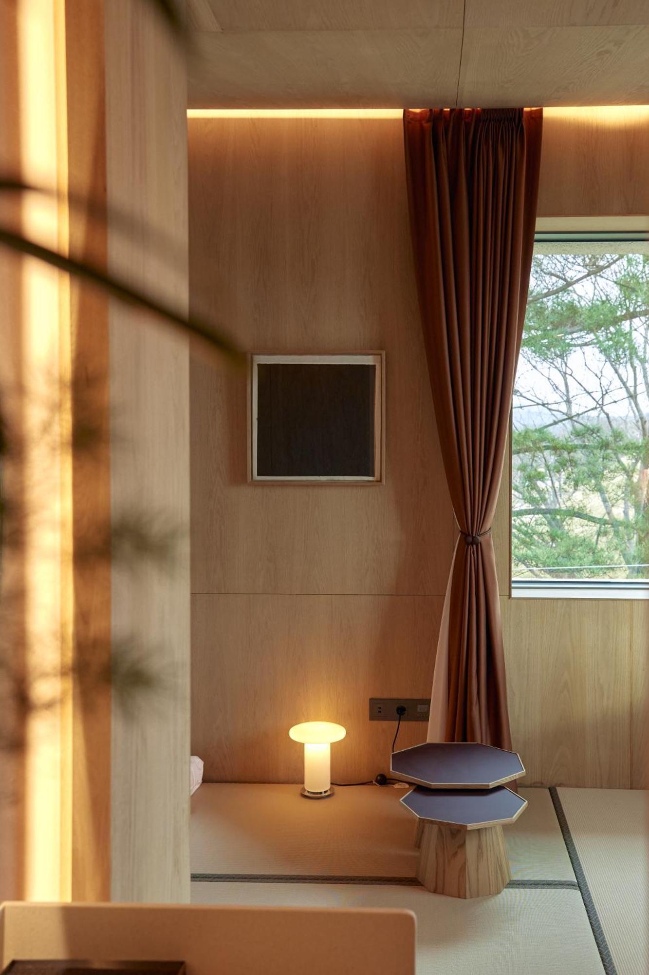 Pbr7 Hotel Unusual Stay Gyeongju Buitenkant foto