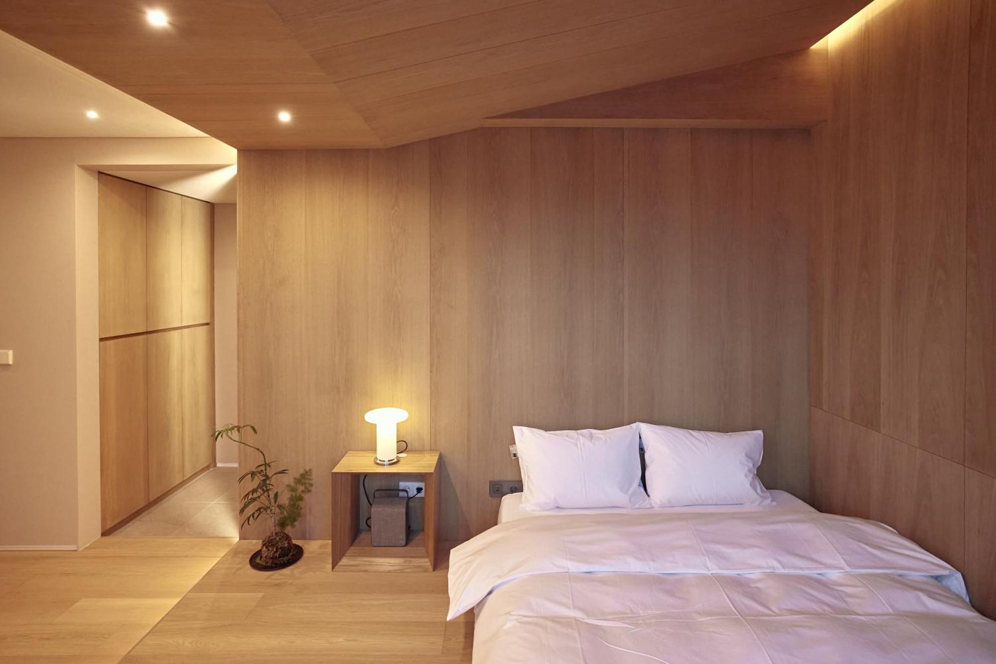 Pbr7 Hotel Unusual Stay Gyeongju Buitenkant foto