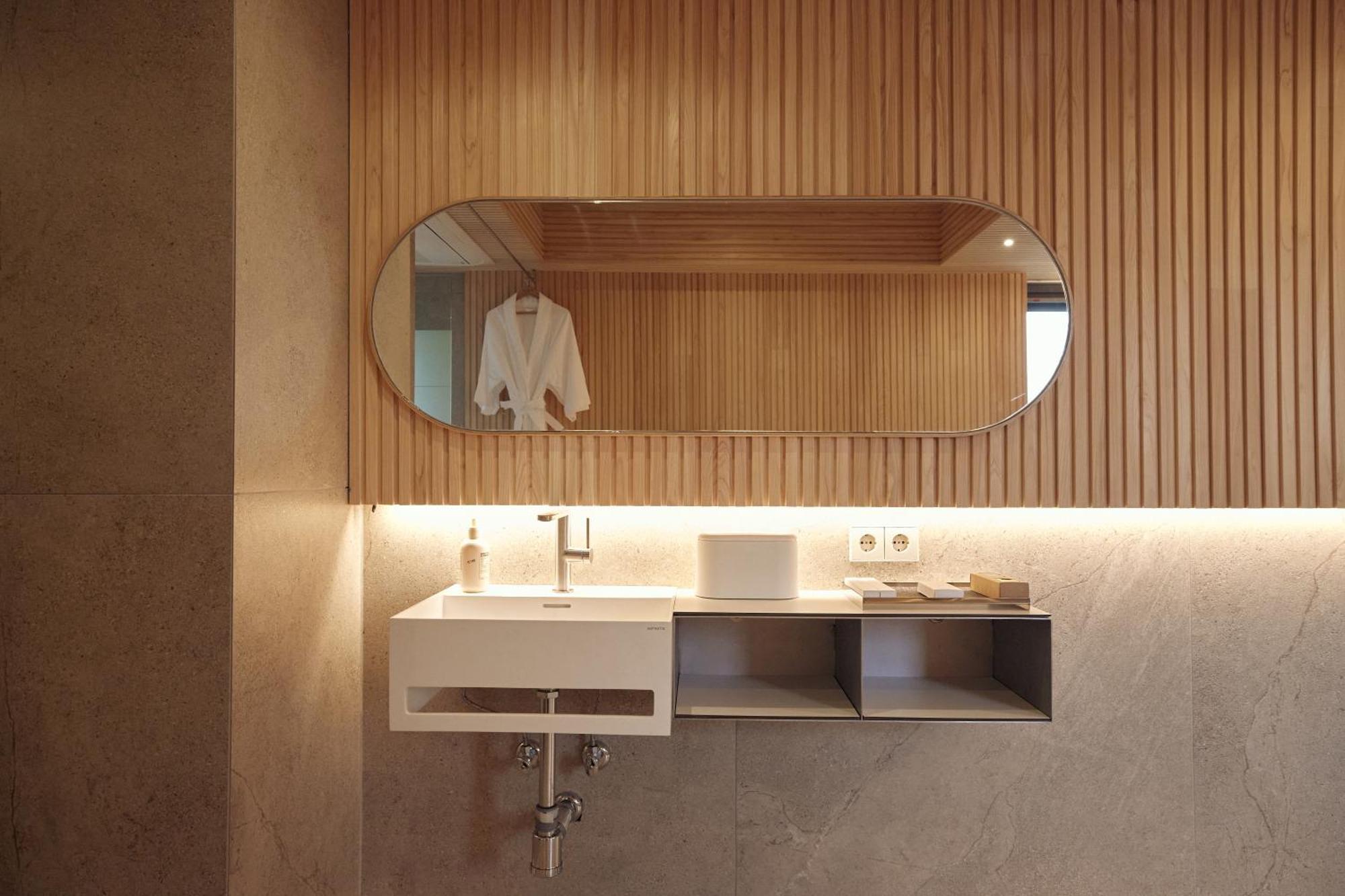 Pbr7 Hotel Unusual Stay Gyeongju Buitenkant foto