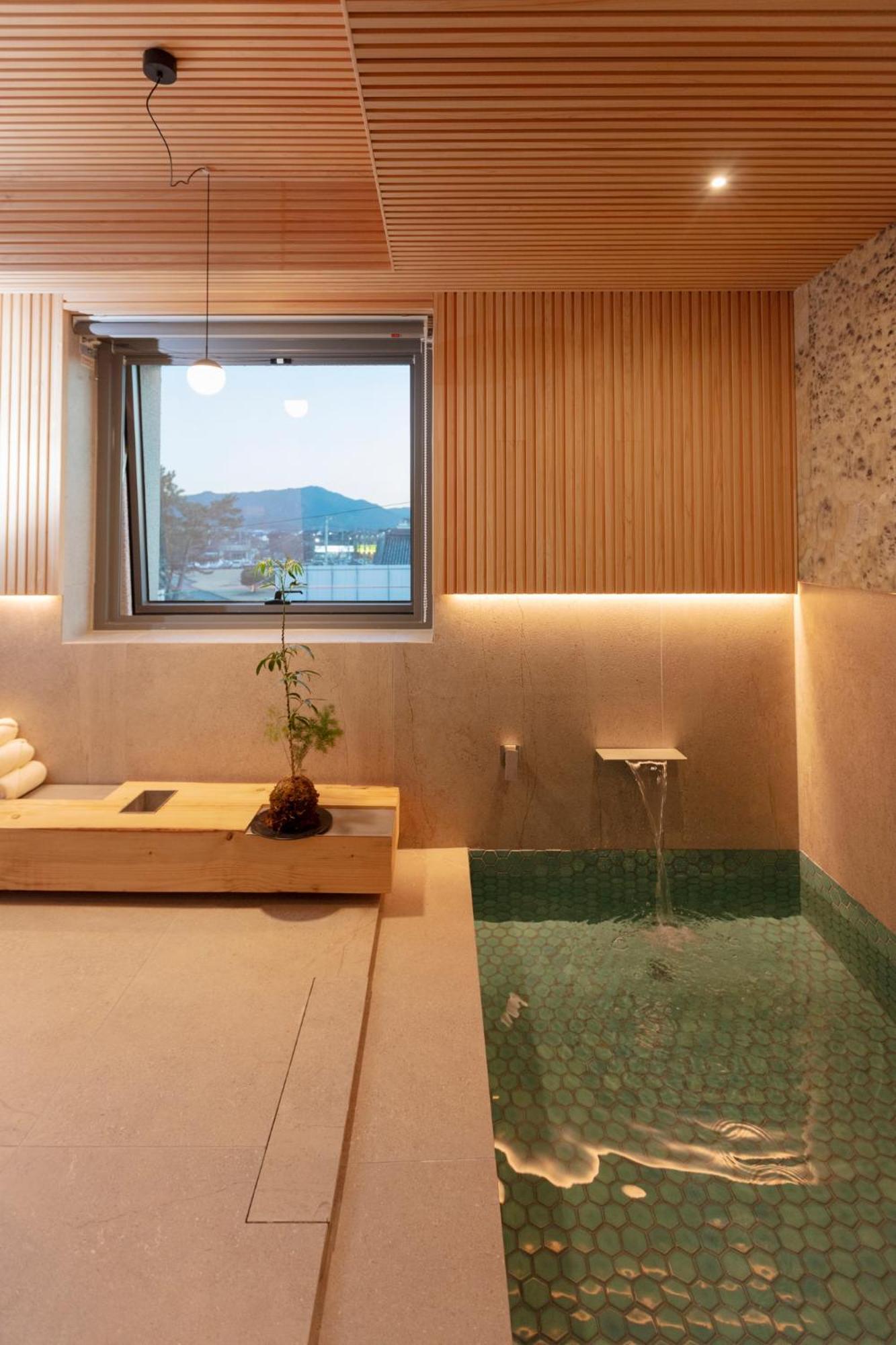Pbr7 Hotel Unusual Stay Gyeongju Buitenkant foto
