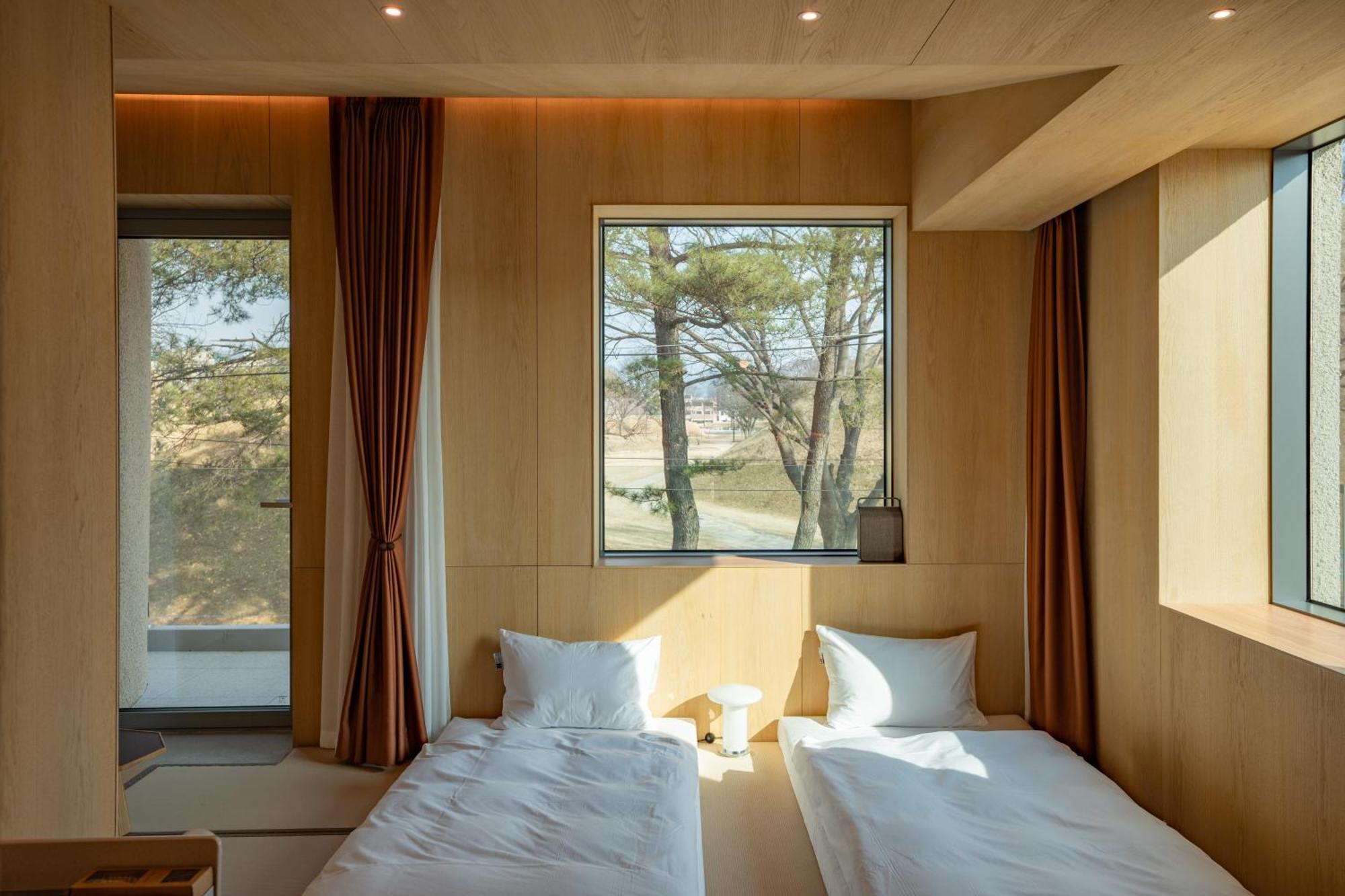 Pbr7 Hotel Unusual Stay Gyeongju Buitenkant foto